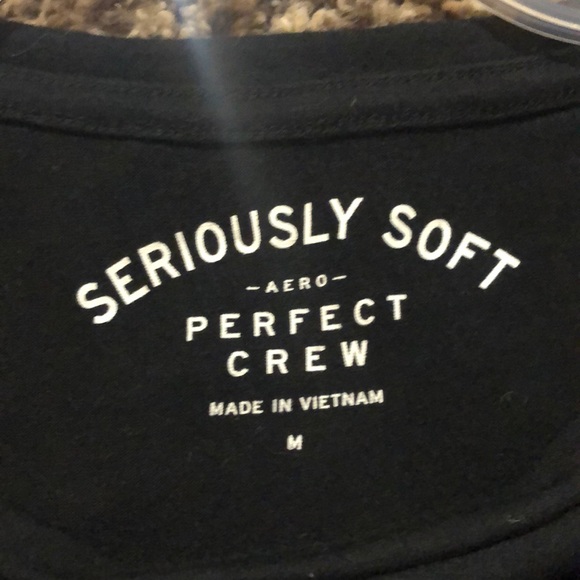 black shirt with embroidery flowers - Picture 5 of 5